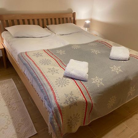Ferienwohnung Перлина Лумшор Lumshory Exterior foto