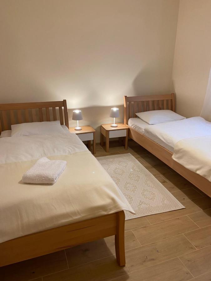 Ferienwohnung Перлина Лумшор Lumshory Exterior foto